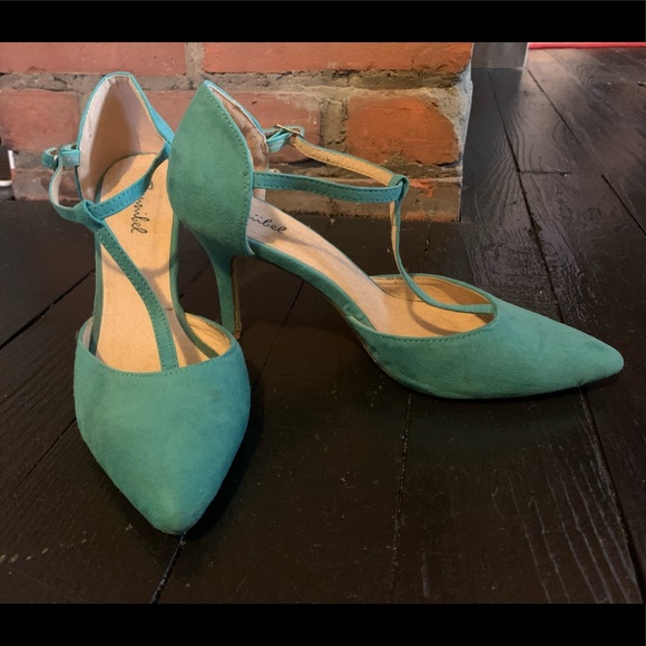 ModCloth Retro Turquoise Suede Heels - Picture 2 of 5